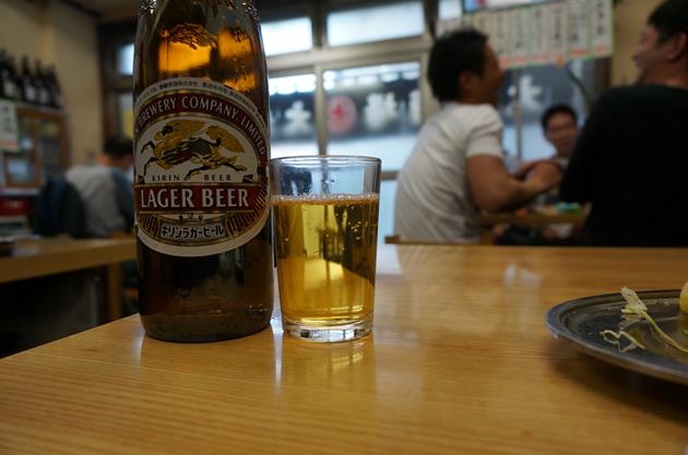 川崎 丸大ホール 街一番の老舗 100年酒場でつまむ Syupo シュポ 酒場めぐりマガジン