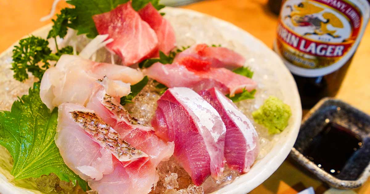 町田『食酒処 蛍』イカの活造りが自慢。30年続く魚介好きが集まる大衆割烹