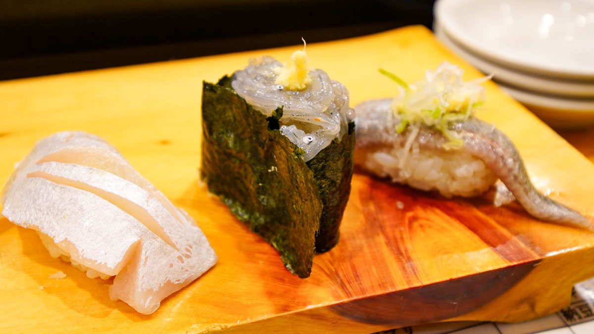 神田『立ち食い寿司 大松』入梅いわし到来！いわし老舗系譜の安旨立喰い寿司