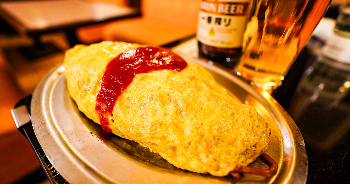 浅草『デンキヤホール』名物は元祖オムマキ焼きそば!観音裏で120年の老舗喫茶で昼飲み