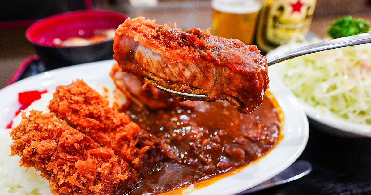 青砥『かつ城』極厚2cmの衝撃!濃厚カツカレーが問答無用に旨い路地裏の名店