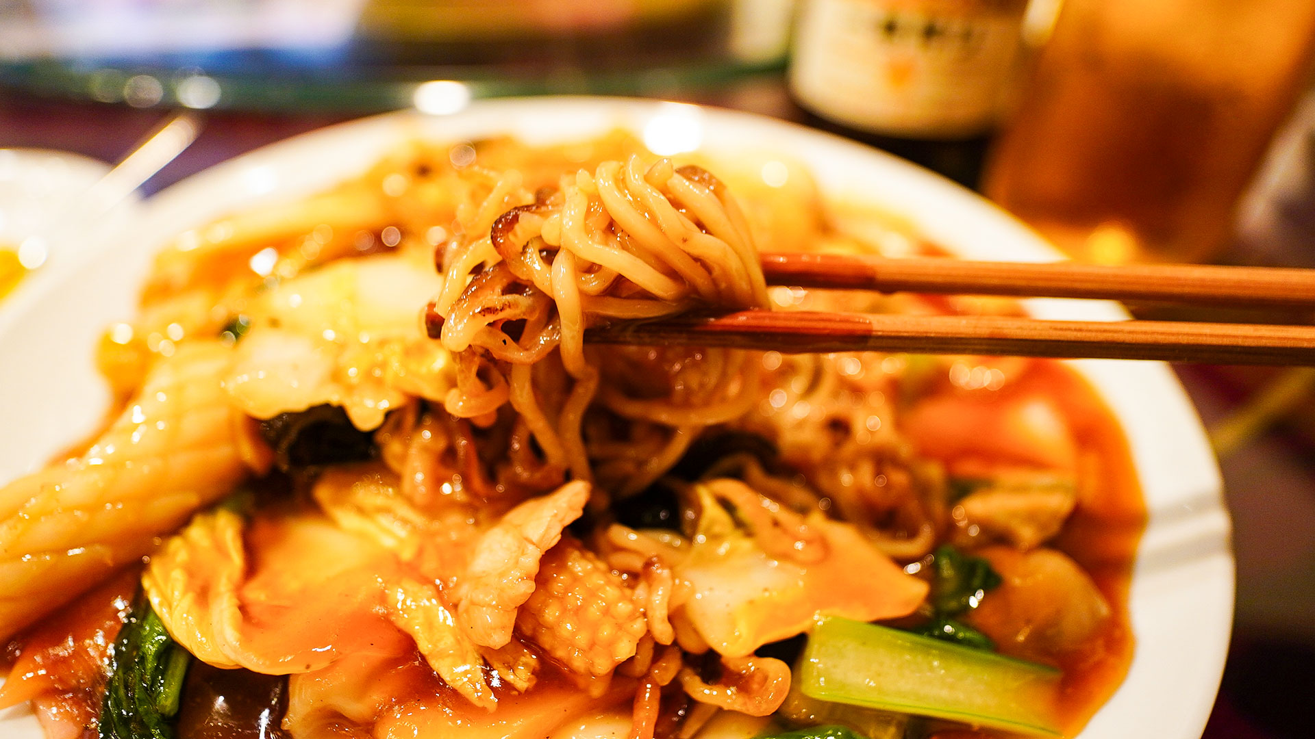 浅草橋『中華楼 本店』創業百年の日本式中国料理!絶品あんかけ焼きそばに舌鼓を打つ