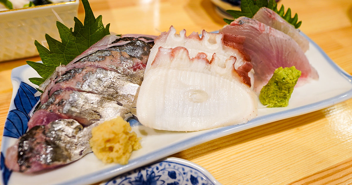 人形町『酒喰洲』鮮魚好きの楽園が移転！天然刺身が一切れ単位で注文可能 一人飲みに優しい名酒場