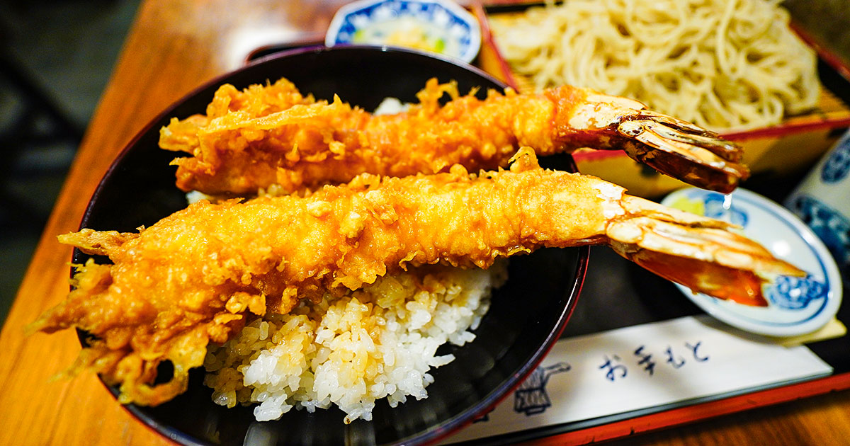 創業70年の老舗町蕎麦!王子『喜久家』の極太海老天丼を肴に大満足のお昼酒
