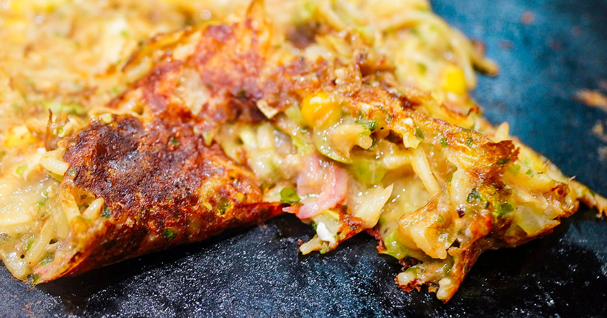 町屋『立花』香ばしいおこげが絶品！創業52年の人気店で味わう本場下町の荒川もんじゃ