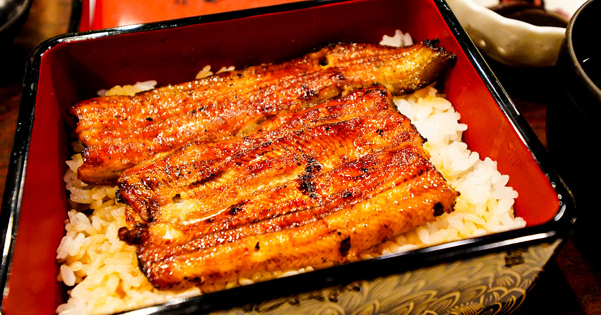 浅草『やっ古』寛政年間創業の名店もお昼は手頃！フカフカに蒸し炭火で仕上げた絶品うな重