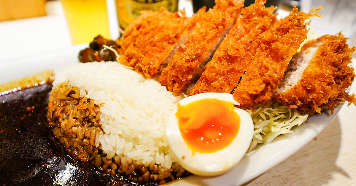 神田小川町『ポンチ軒』ビブグルマン10年連続選出！とんかつ店の絶品カツカレーに赤星進む