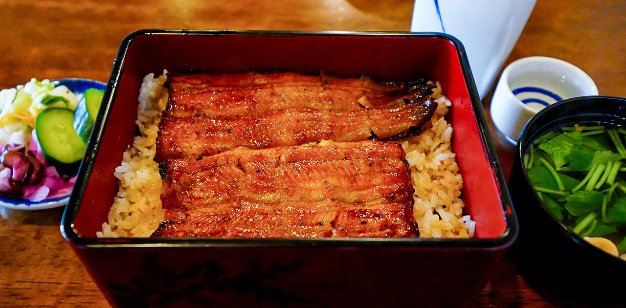 門前仲町『大和田』うな重3,050円！夕方まで通し営業でつまみ豊富 昼から満喫、鰻飲み