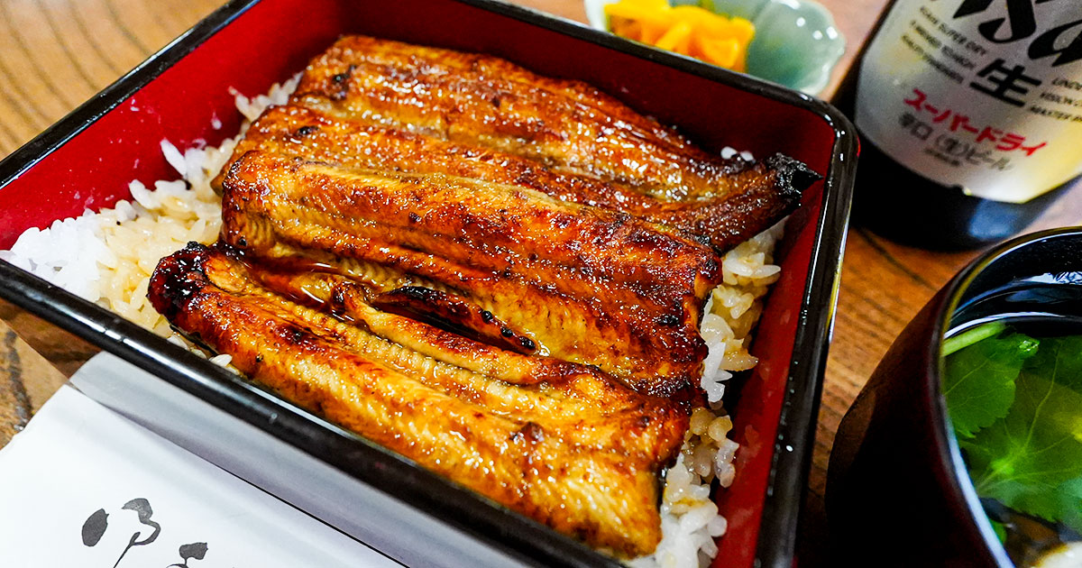 神保町『今荘』本の街で130年！戦前建築で味わう伝統の「うな重」で昼飲み作家気分