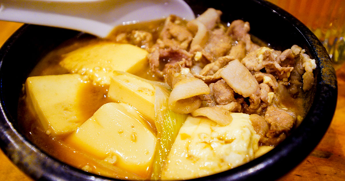 関内『角清』創業60周年！老舗蕎麦屋の名物「そばの刺身」と肉豆腐で昼飲みを満喫