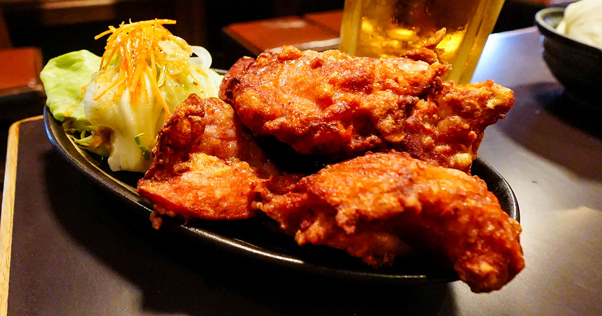 池袋『母家』創業50年の焼鳥名店！名物は備長炭焼鳥と濃いめの巨大鶏から揚げ