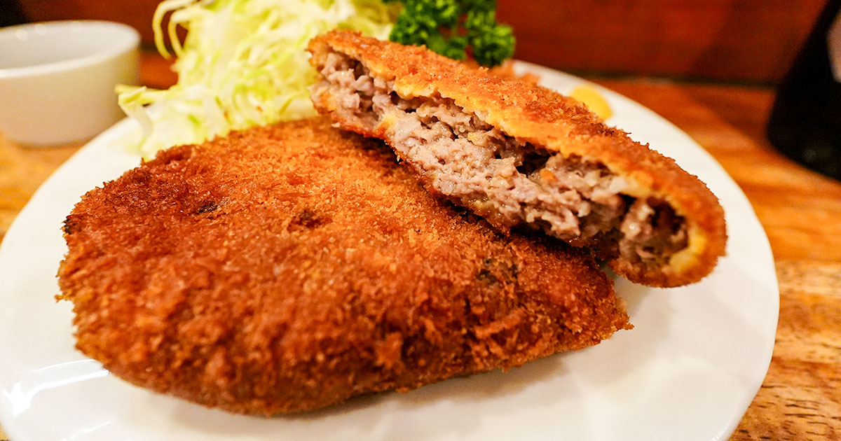 浅草・本所吾妻橋『わくい亭』下町最大級の特大メンチカツで乾杯！食通が通い詰める名酒場