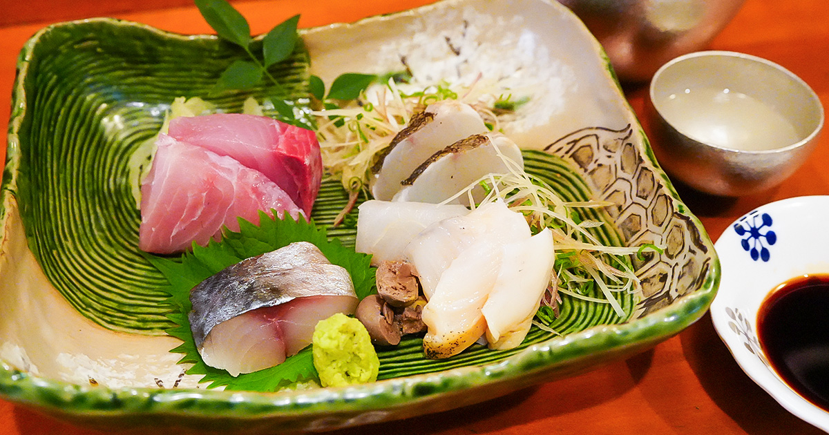 浅草『駿』下町の気風の良さと、関西割烹の繊細さ!天然魚と雪中熟成酒の極上ペアリング